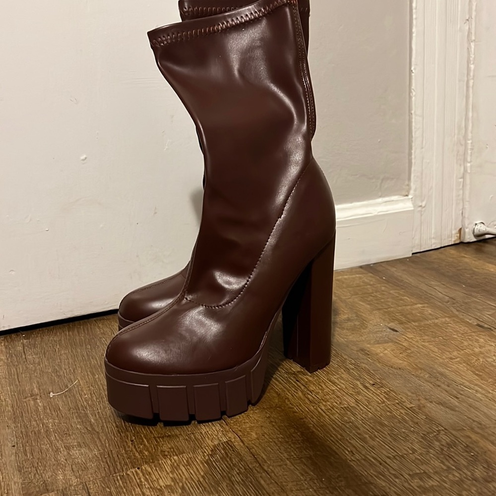 Bratz boots